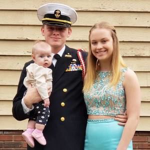 Meet your Posher, Carson